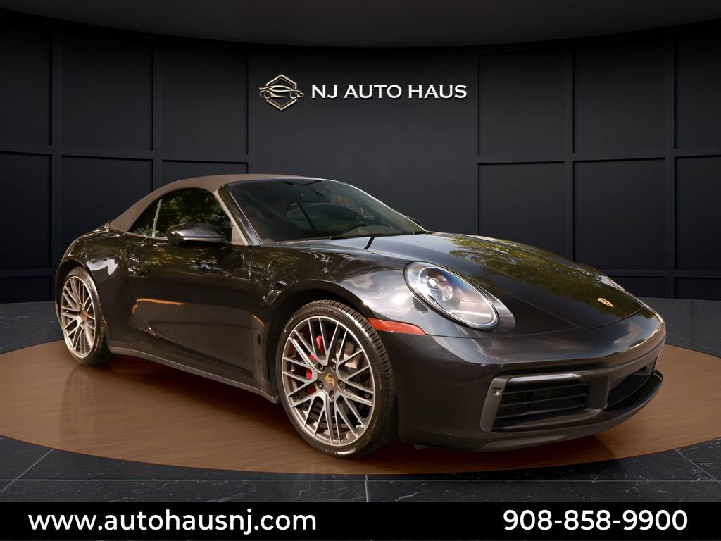 Used 2021 Porsche 911 Carrera RWD image 39