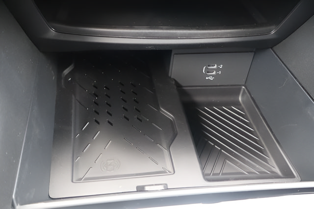 New 2027 Chrysler Pacifica Limited FWD image 17
