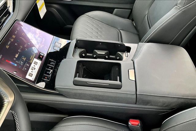 New 2026 INFINITI QX80 Autograph w/ Premium Cargo Package image 15