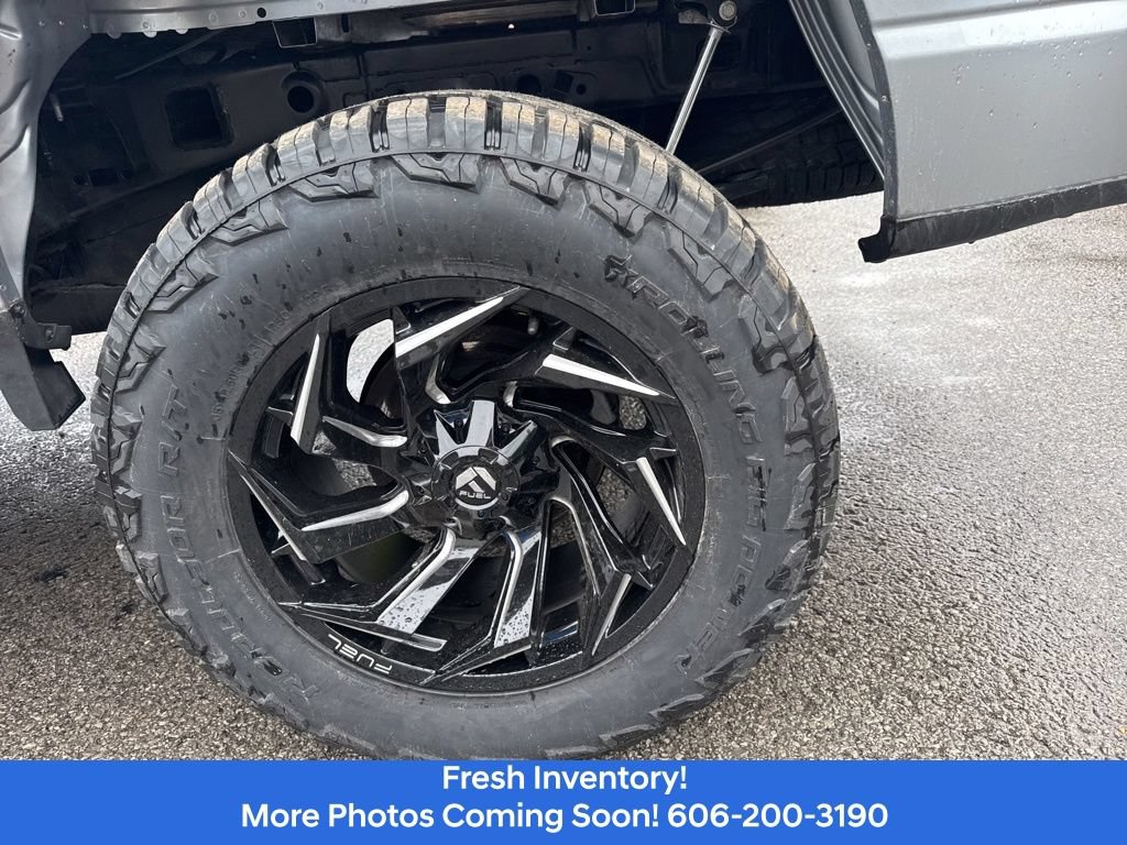Used 2025 Ford F150 XLT w/ Equipment Group 301A Standard AWD/4WD image 9