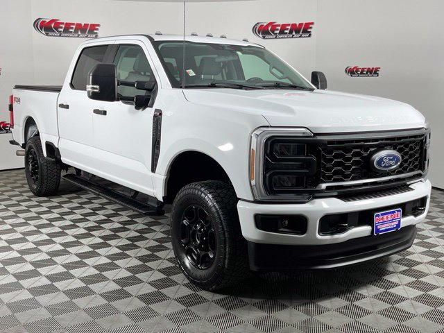 Used 2023 Ford F250 XL w/ STX Appearance Package AWD/4WD image 2
