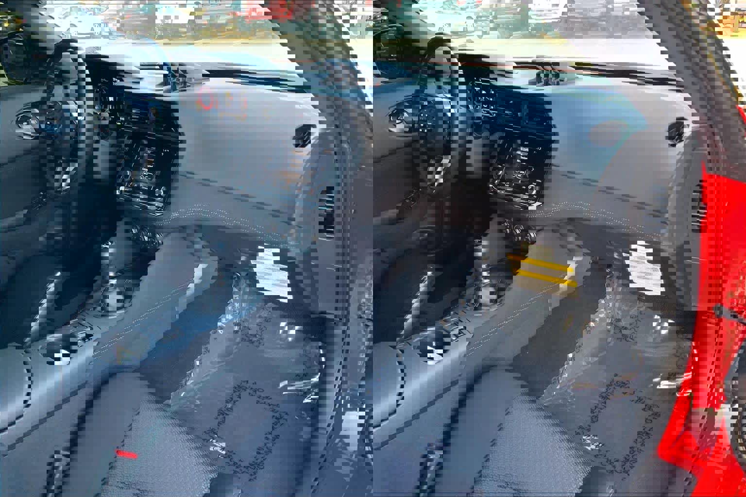 Used 2025 Nissan Z Sport w/ Floor Mat Package image 18