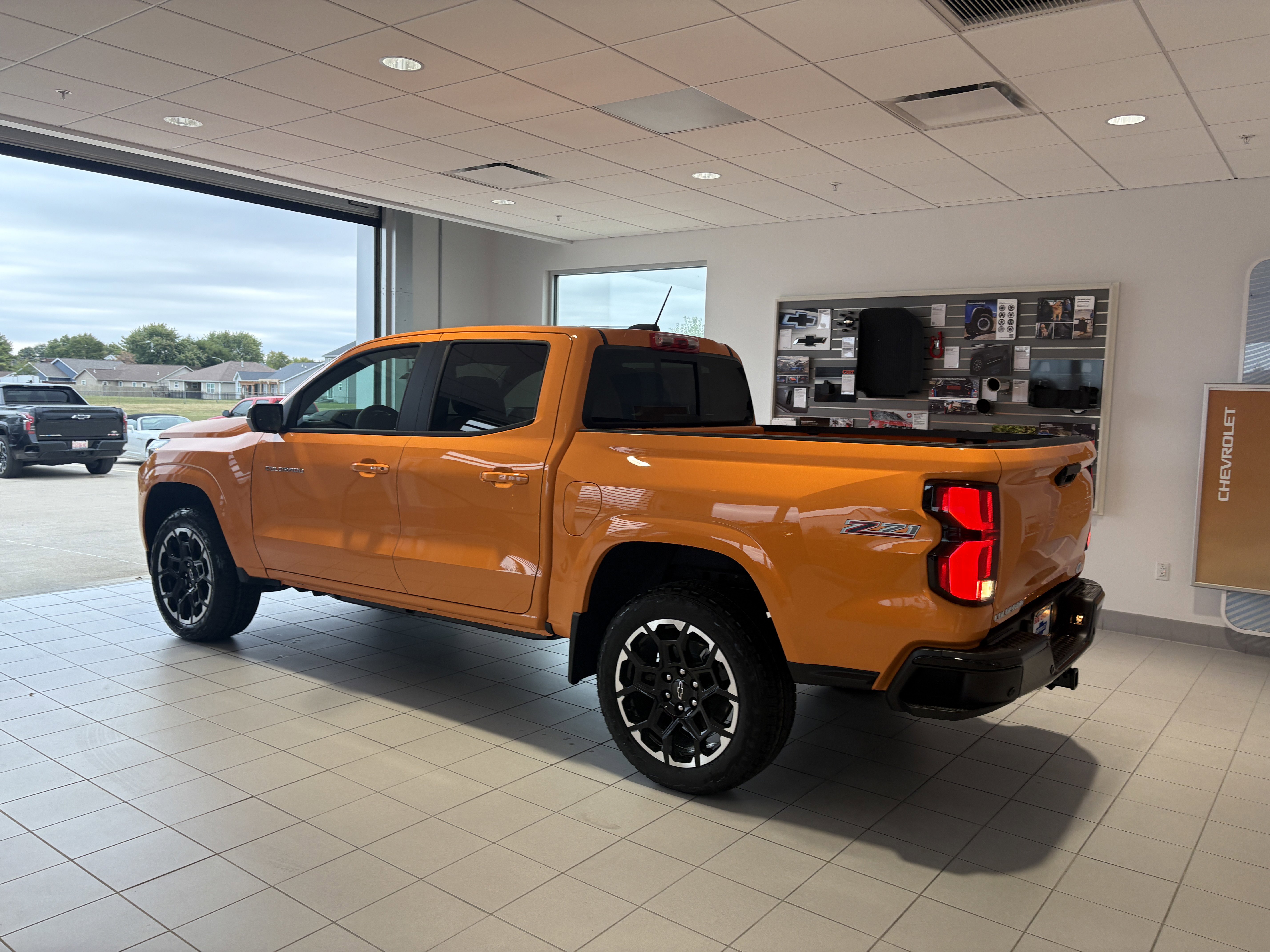 New 2026 Chevrolet Colorado Z71 w/ Technology Package image 3
