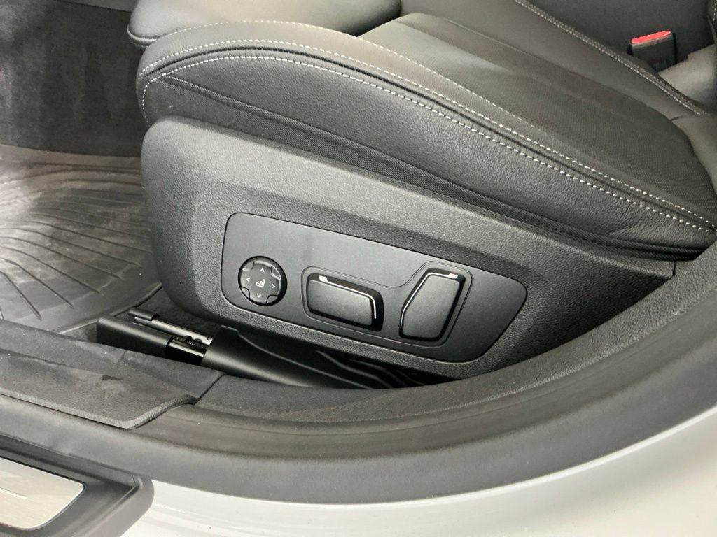 Certified 2026 BMW 430i w/ Parking Assistance Package RWD image 20