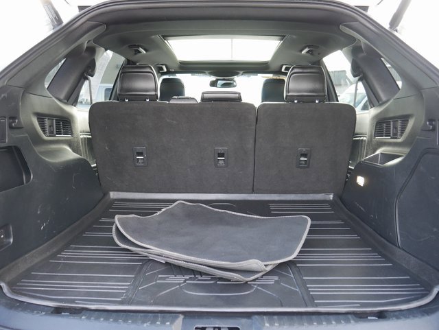 Used 2020 Ford Edge ST w/ Equipment Group 401A image 11