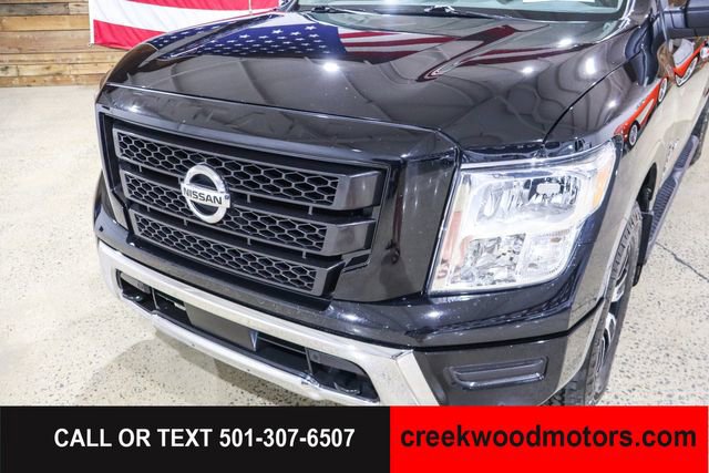 Used 2020 Nissan Titan SV w/ SV Convenience Package AWD/4WD image 4