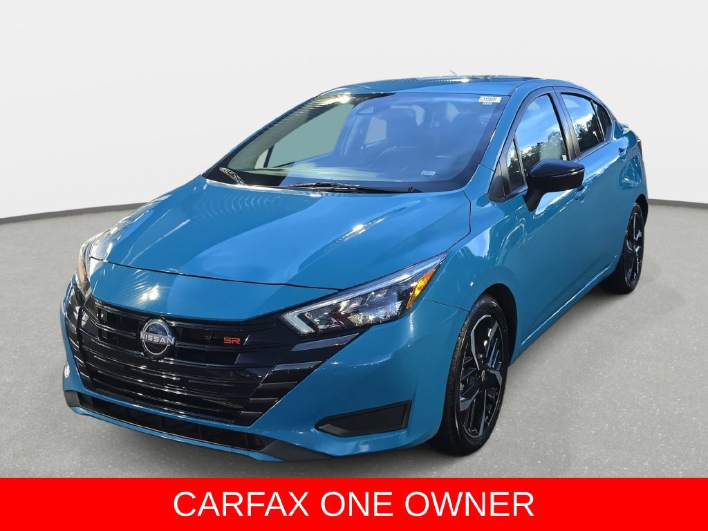 Used 2025 Nissan Versa SR FWD image 37