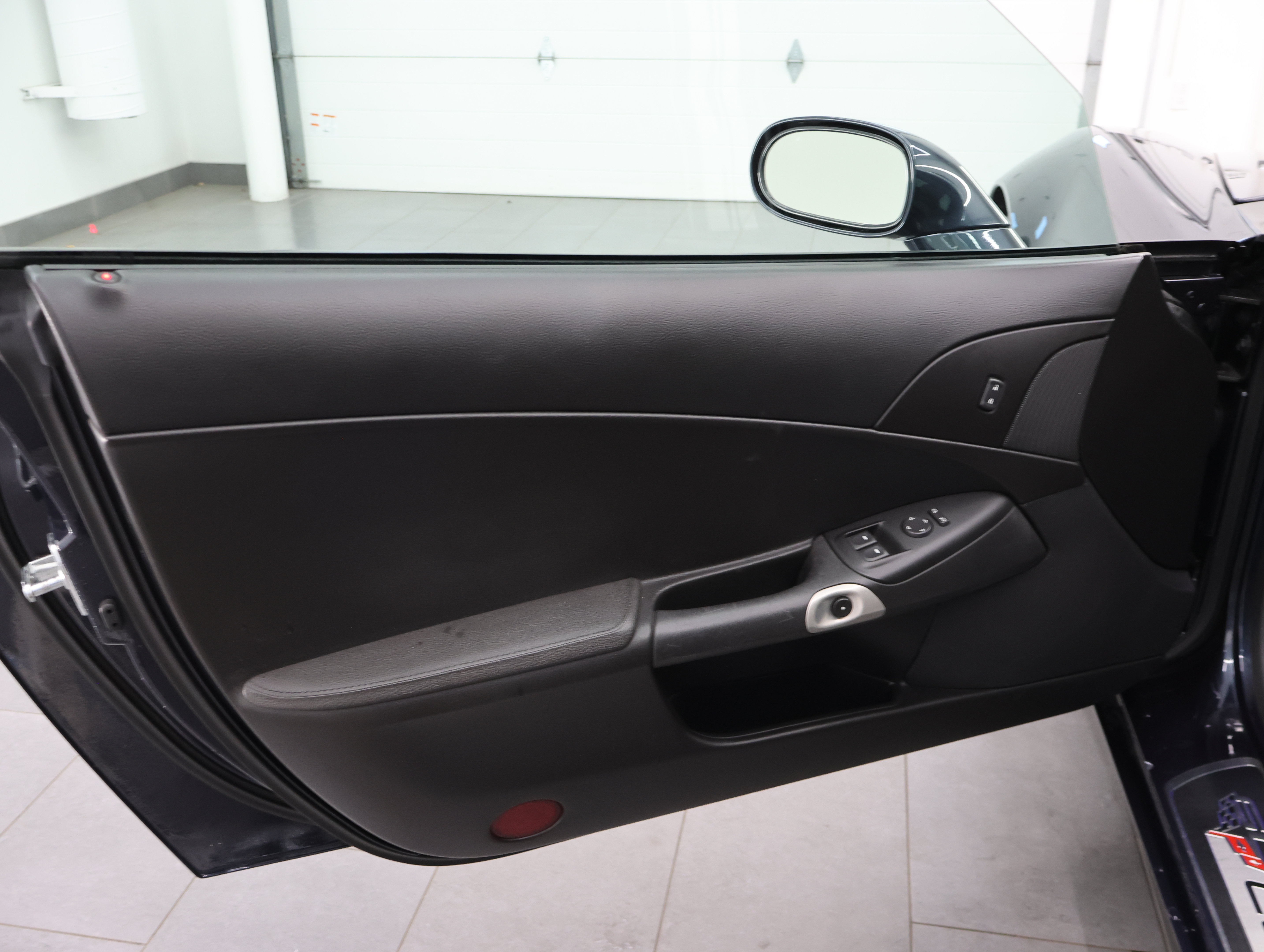 Used 2013 Chevrolet Corvette Grand Sport RWD image 31