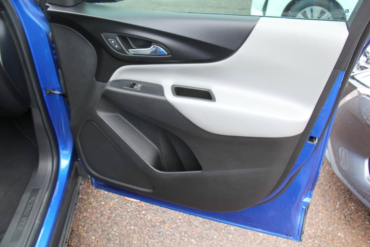 Used 2019 Chevrolet Equinox LS FWD image 22