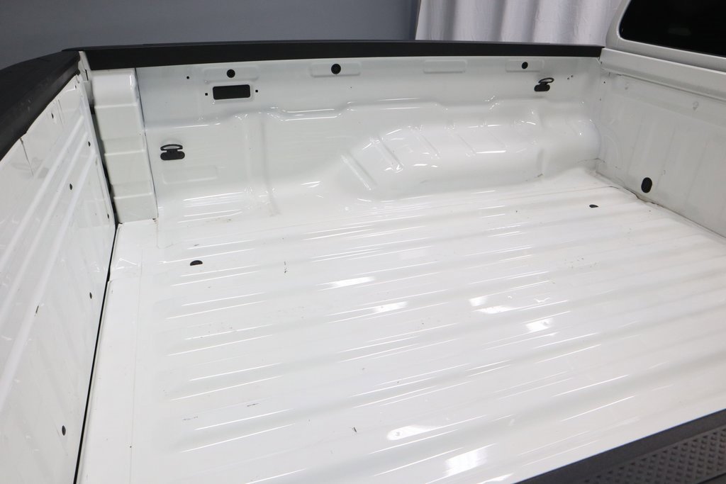 Certified 2025 Nissan Frontier S image 16