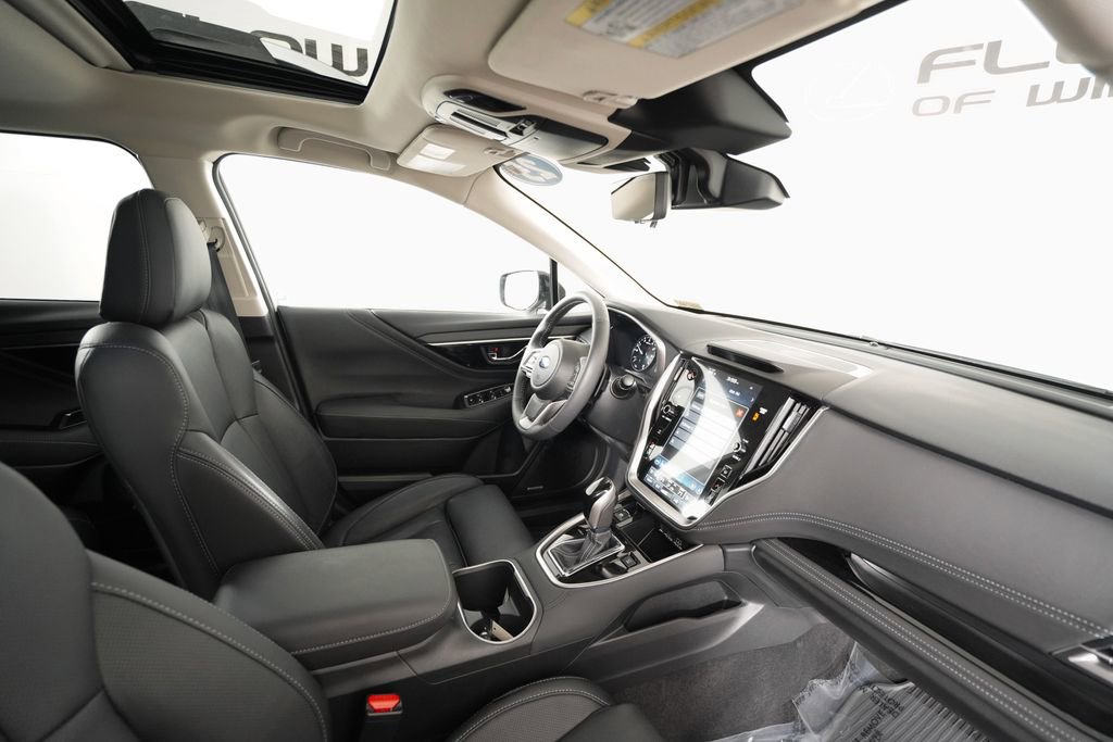 Used 2025 Subaru Outback Touring XT w/ Popular Package #2 image 20