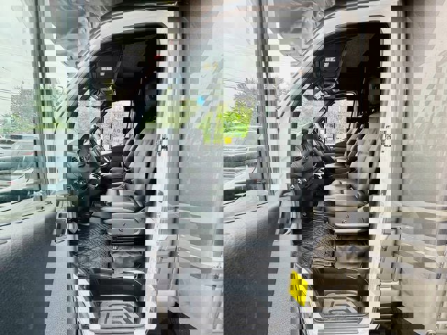 Used 2022 Mercedes-Benz Sprinter 3500 image 10