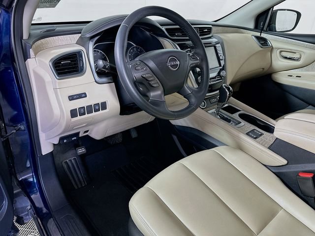 Used 2023 Nissan Murano SV image 10