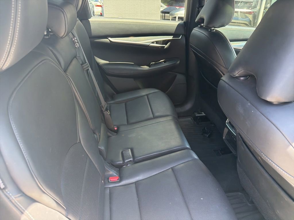 Used 2023 INFINITI QX50 Sport FWD image 4
