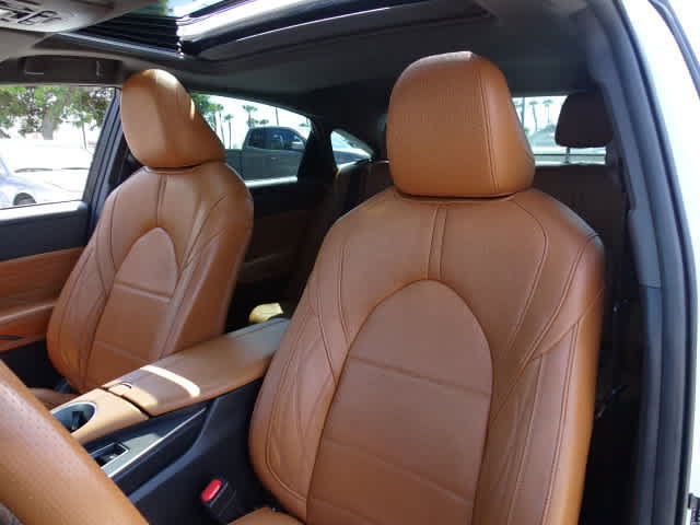 Used 2019 Toyota Avalon Limited w/ Advanced Safety Package FWD image 19