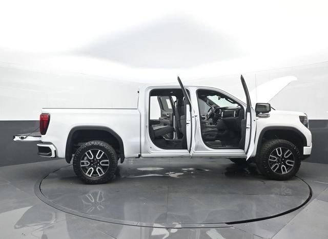 Used 2025 GMC Sierra 1500 AT4 w/ AT4 Premium Package AWD/4WD image 34