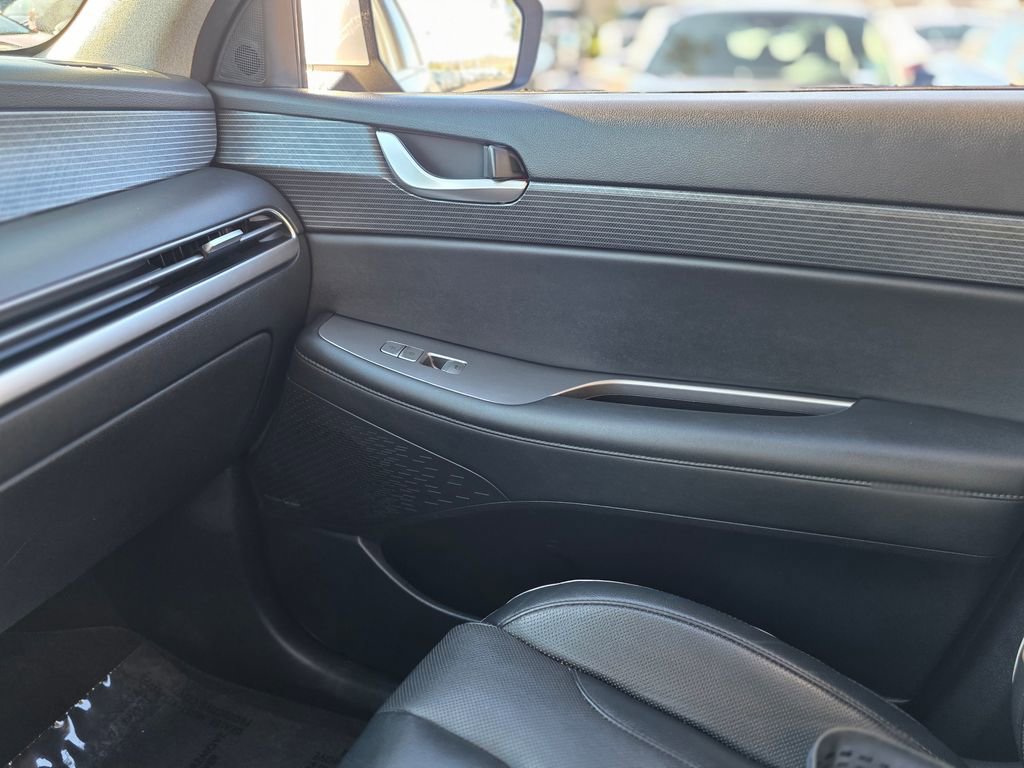 Used 2023 Hyundai Palisade Limited image 27