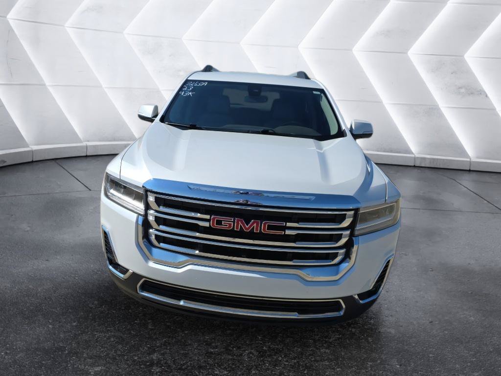Used 2023 GMC Acadia SLT w/ Preferred Package FWD image 2