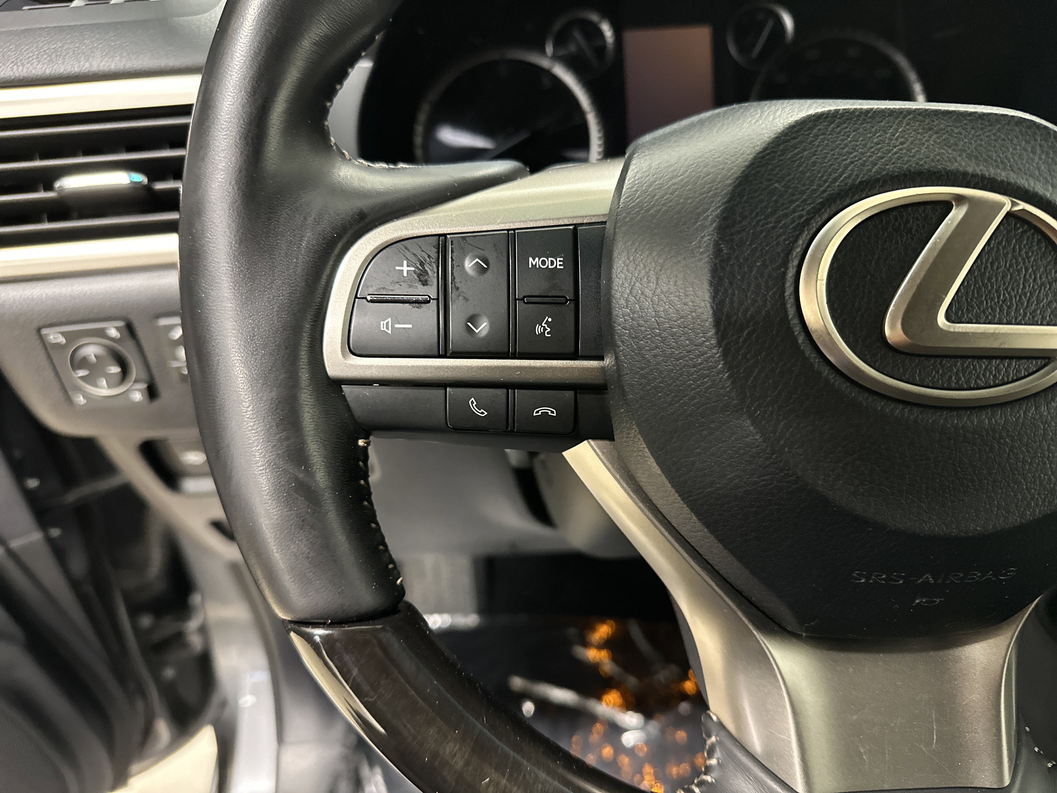 Used 2021 Lexus GX 460 Premium w/ Premium Package image 19