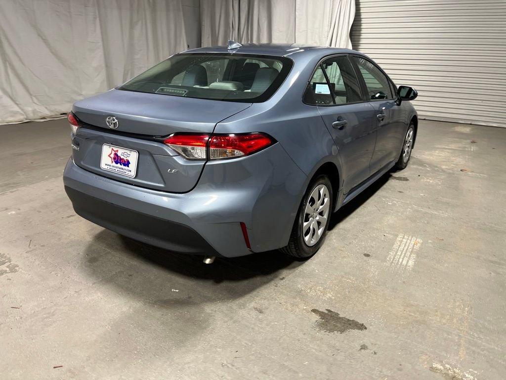 Used 2024 Toyota Corolla LE FWD image 7