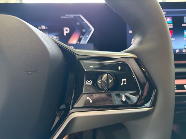 Used 2025 BMW i5 xDrive40 w/ Premium Package image 34