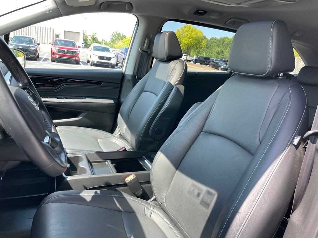 Certified 2024 Honda Odyssey Touring image 26