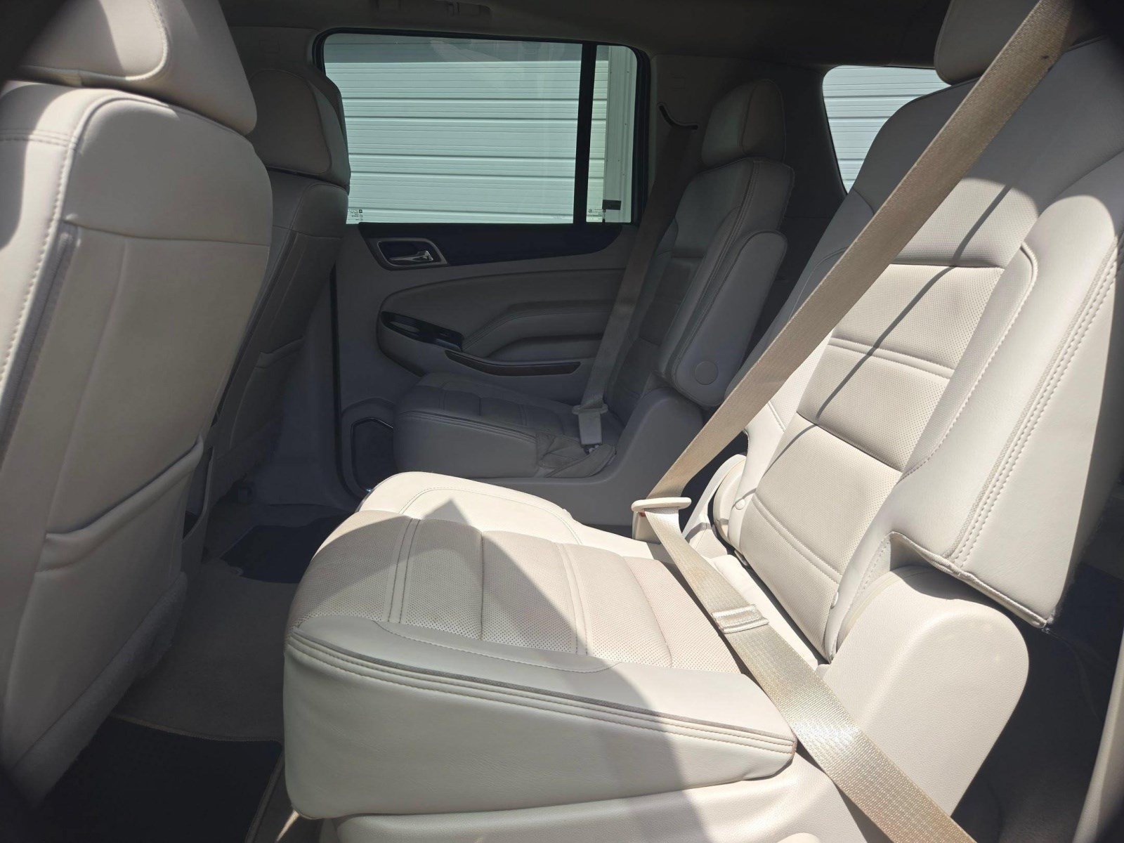 Used 2020 GMC Yukon XL Denali w/ Denali Premium Package AWD/4WD image 13