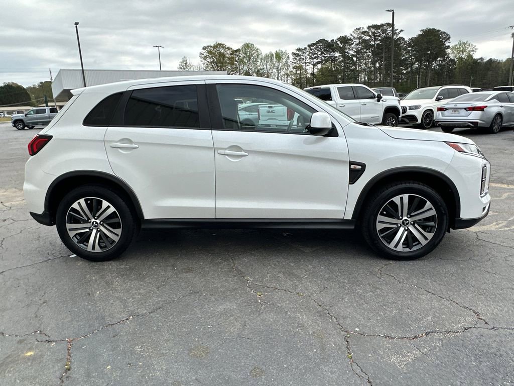 Used 2020 Mitsubishi Outlander Sport ES image 5
