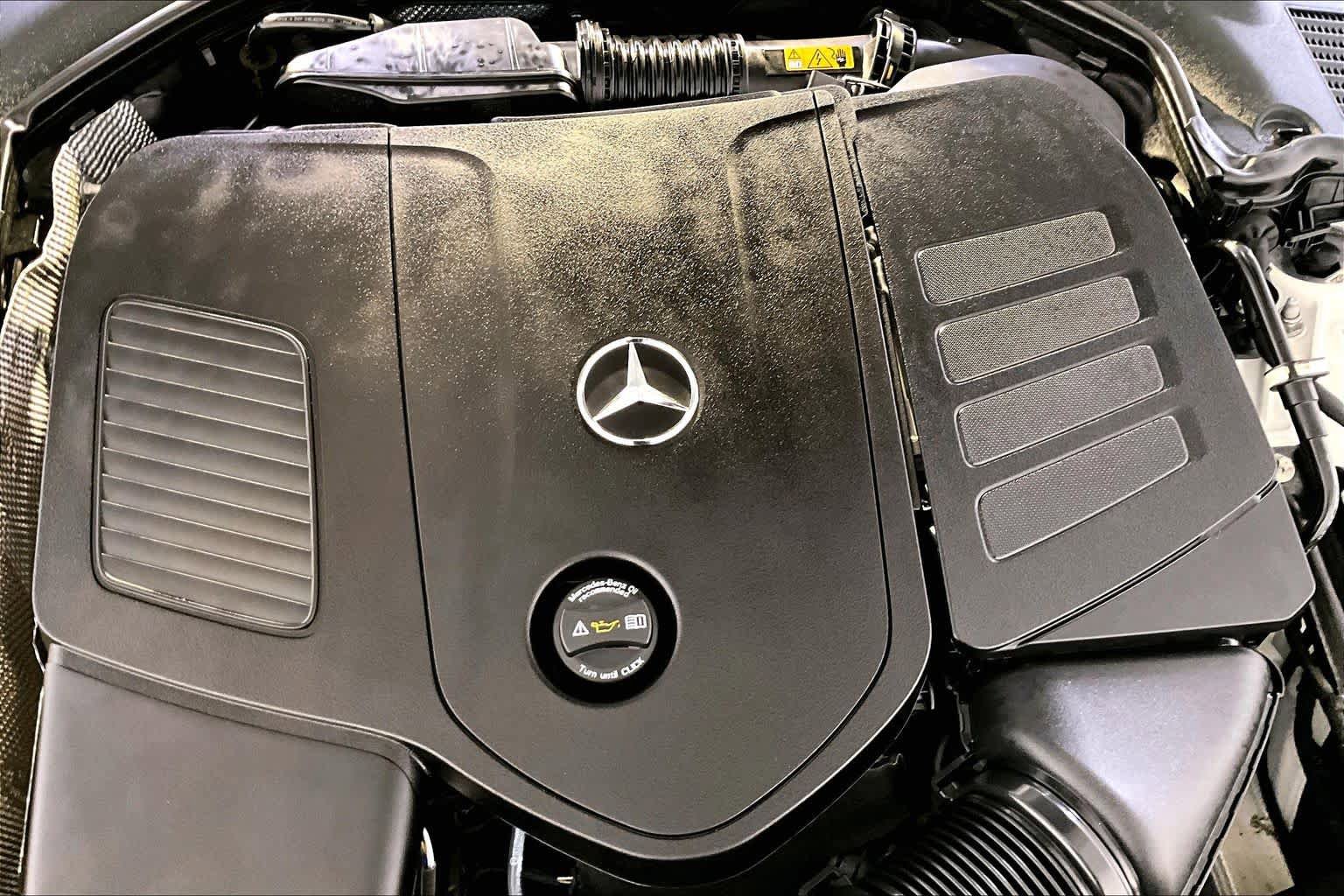 Certified 2023 Mercedes-Benz C 300 4MATIC Sedan image 31