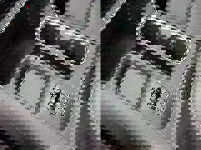 Used 2025 GMC Sierra 3500 Denali w/ Denali Reserve Package image 40