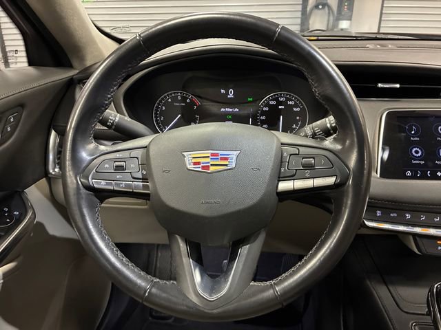 Certified 2023 Cadillac XT4 Luxury FWD image 14