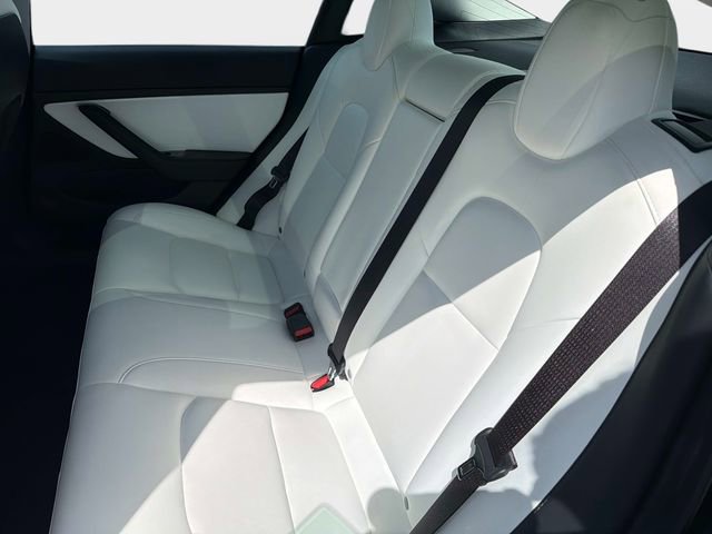 Used 2020 Tesla Model 3 Performance image 12