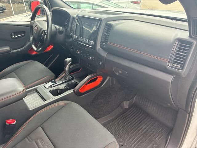 Used 2024 Nissan Frontier PRO-4X w/ Off-Road Protection Package AWD/4WD image 12