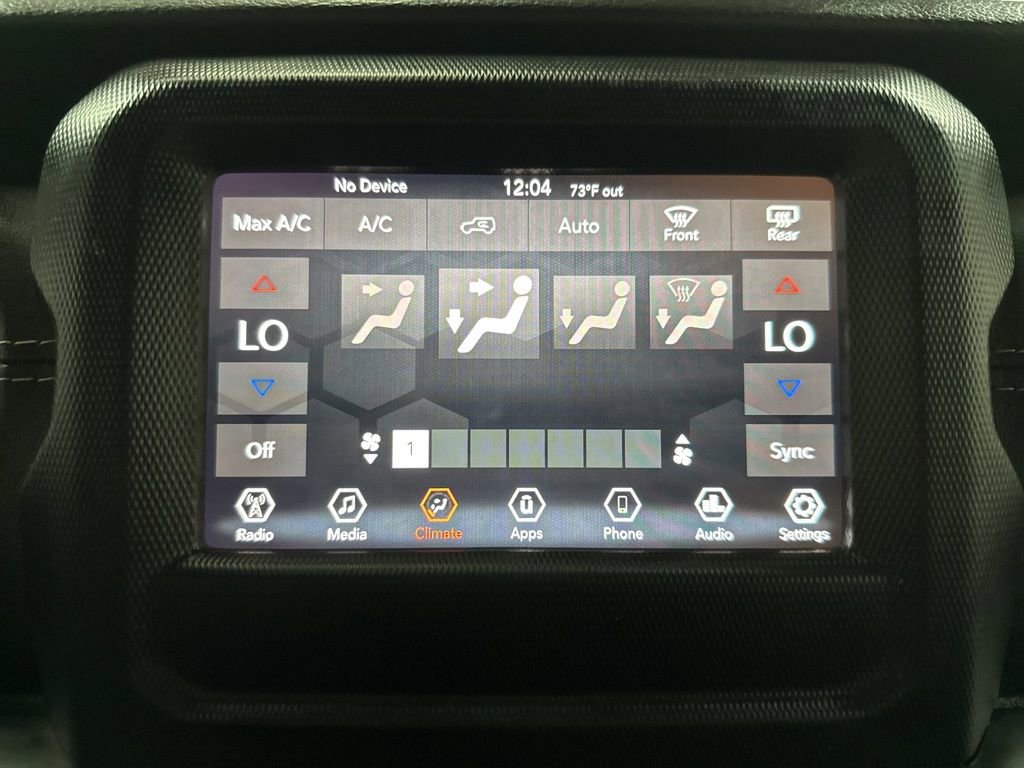 Used 2018 Jeep Wrangler Unlimited Sahara AWD/4WD image 28