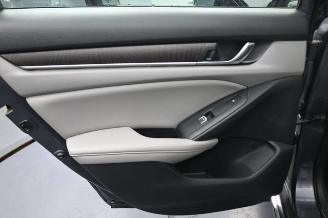 Used 2019 Honda Accord Touring image 26