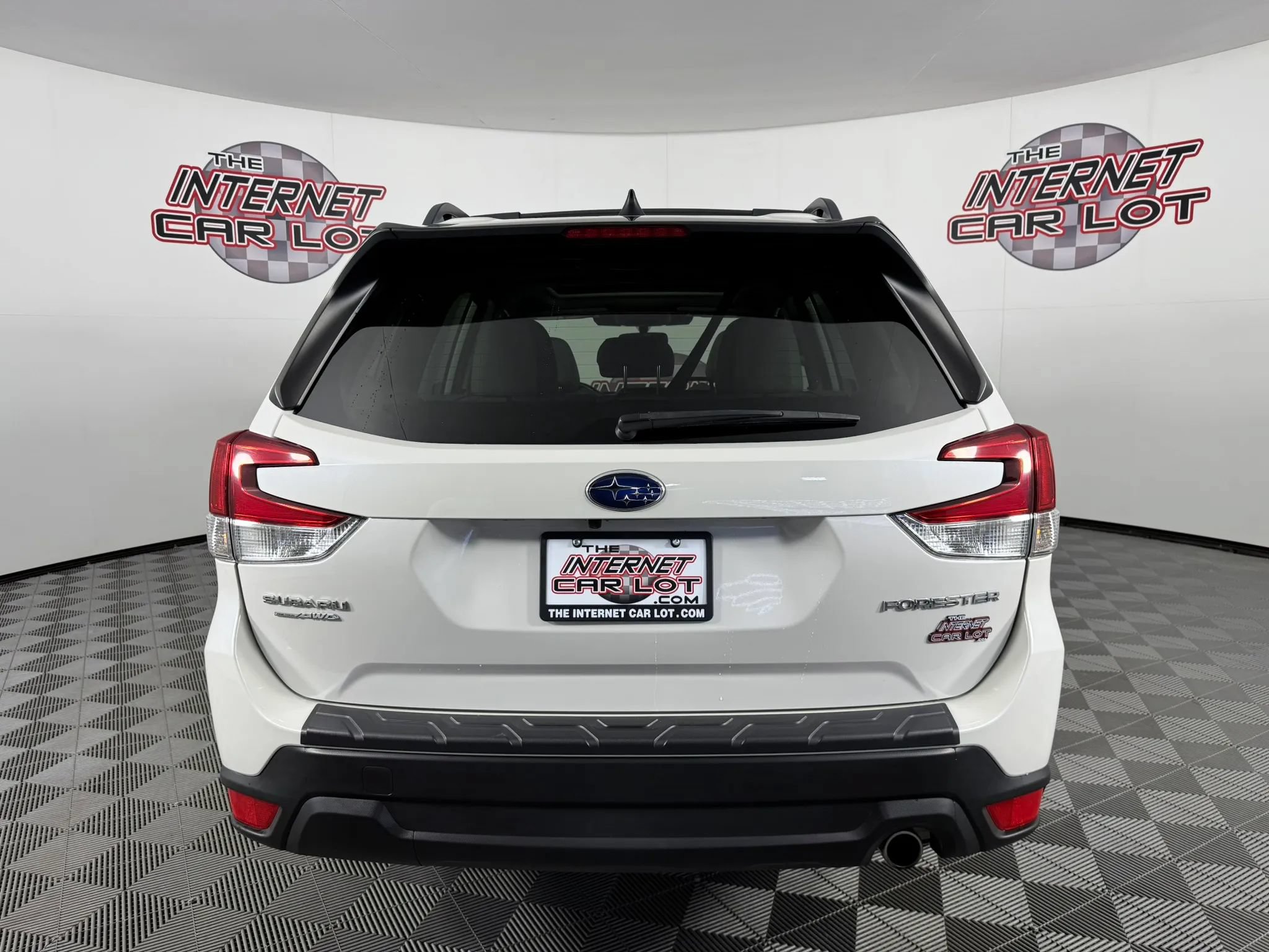 Used 2024 Subaru Forester Limited AWD/4WD image 6