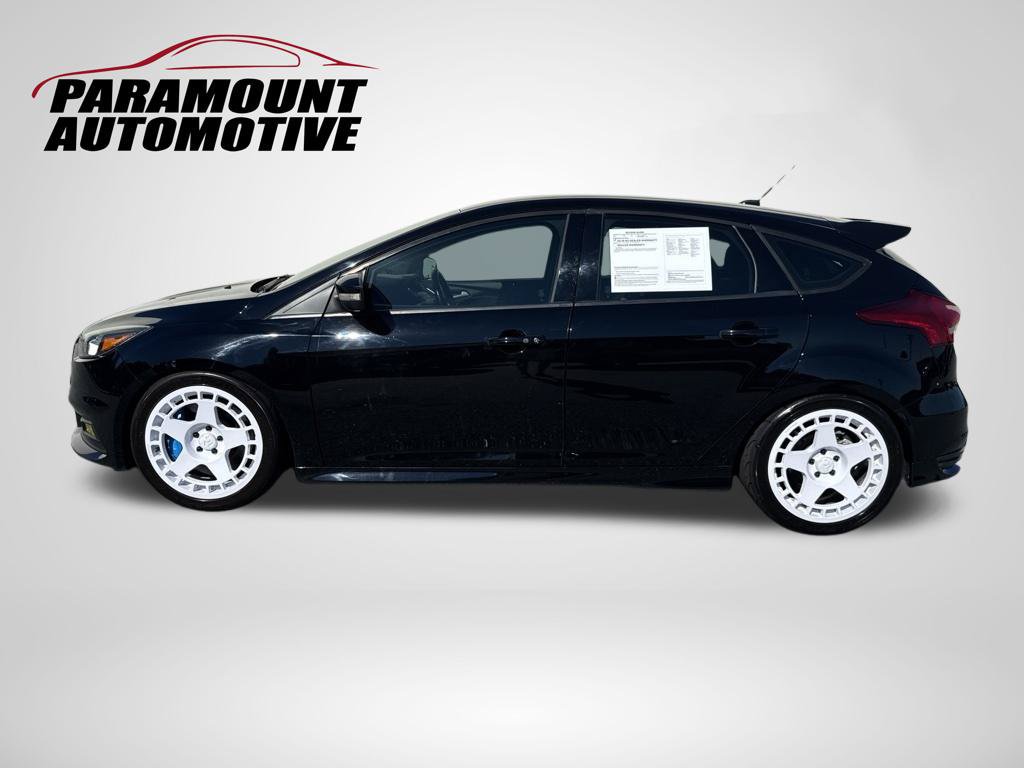 Used 2018 Ford Focus ST FWD image 4