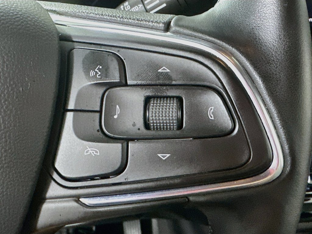 Used 2024 Buick Envista Avenir FWD image 25