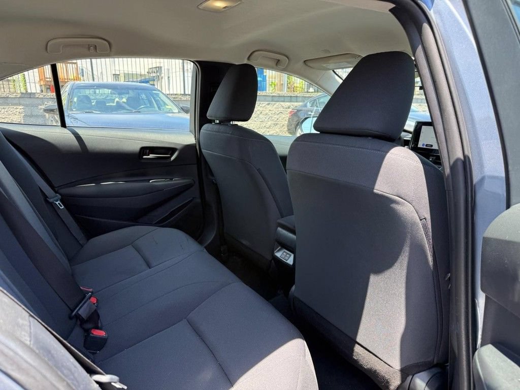 Used 2024 Toyota Corolla LE FWD image 14