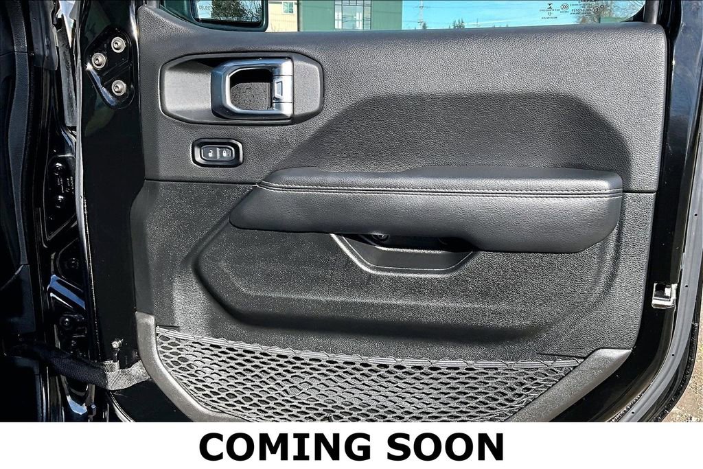 Used 2022 Jeep Wrangler Unlimited Sahara image 24