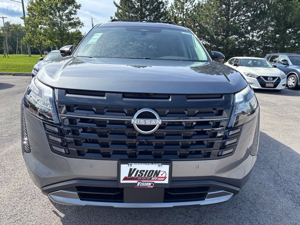 New 2026 Nissan Pathfinder SL AWD/4WD image 2