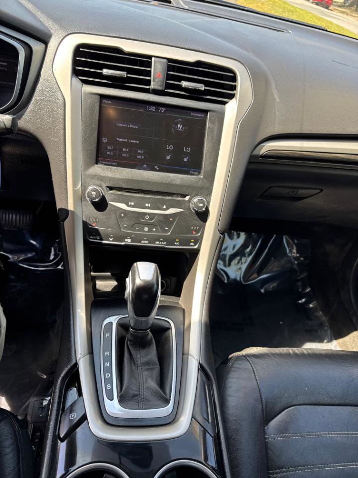 Used 2013 Ford Fusion SE image 21
