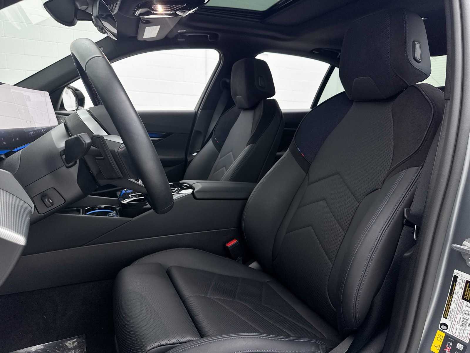 Used 2024 BMW i5 M60 w/ Premium Package image 21