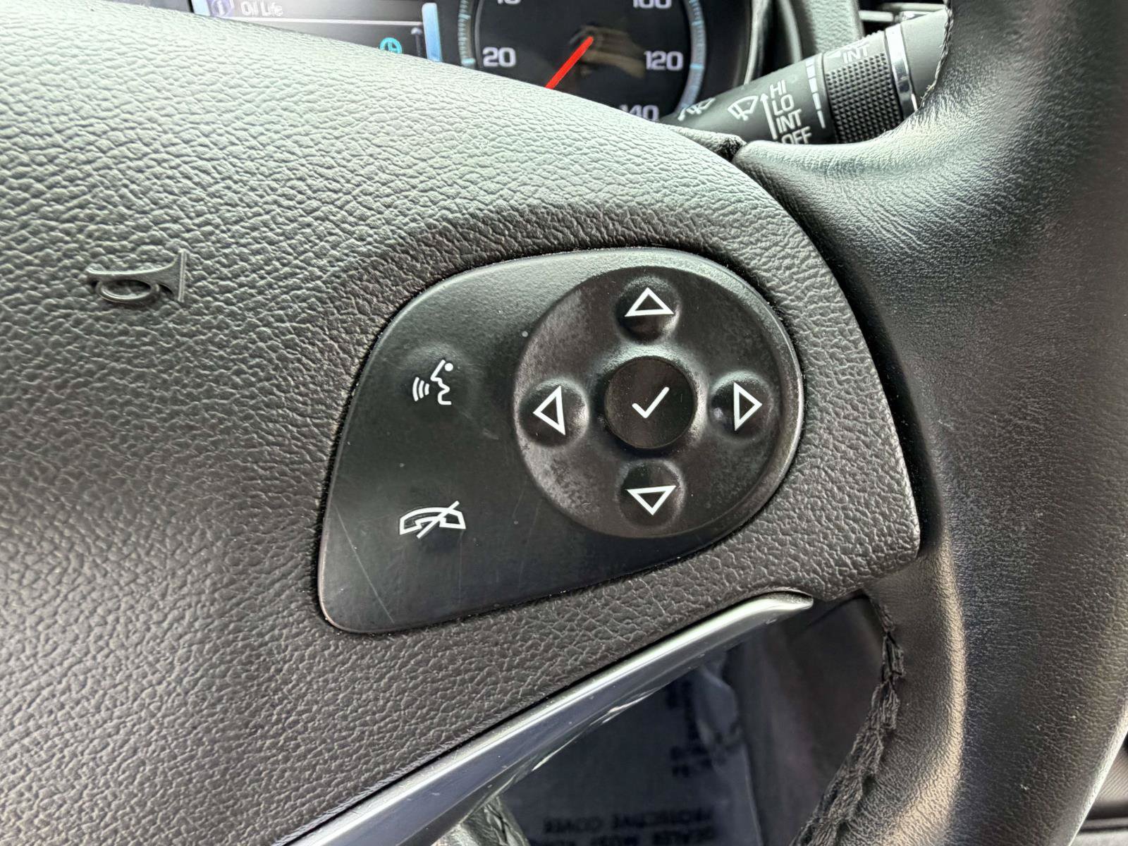 Used 2019 Chevrolet Impala LT FWD image 16