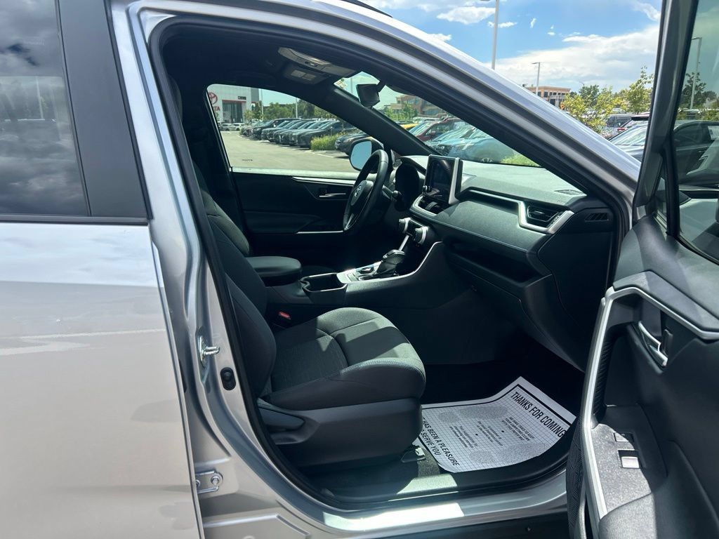 Used 2023 Toyota RAV4 SE AWD/4WD image 13