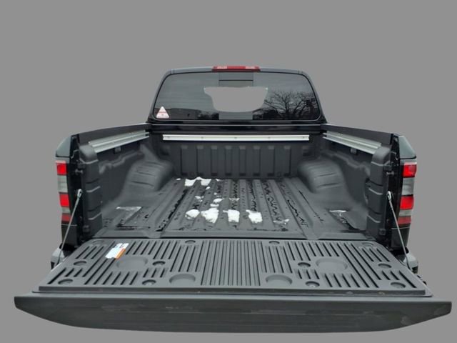 New 2026 Nissan Frontier PRO-4X w/ Pro Premium Package AWD/4WD image 8