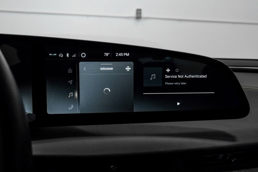 Used 2024 Lucid Air Touring image 31