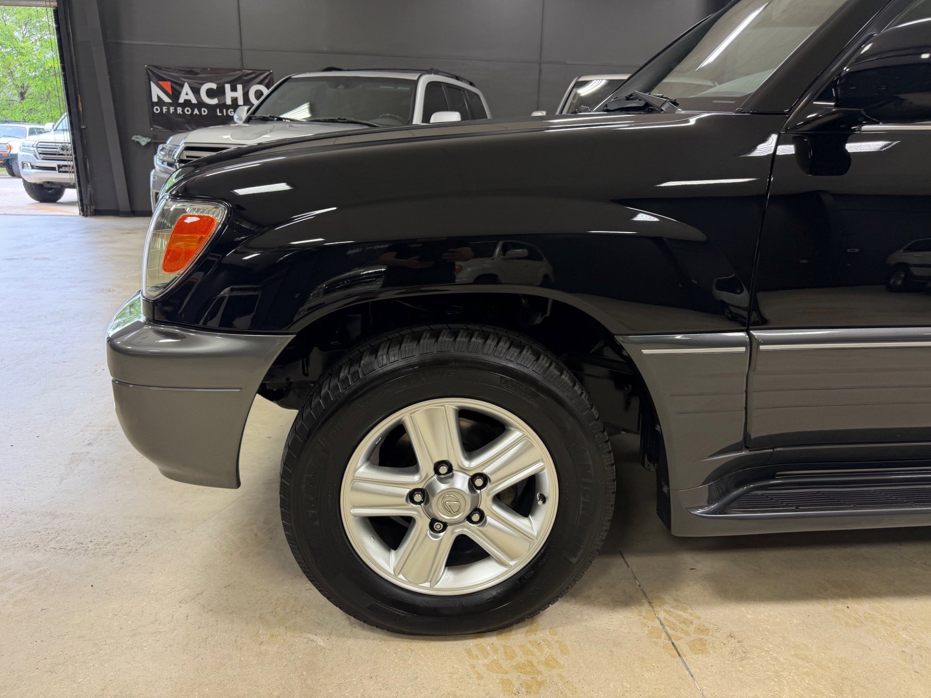 Used 2007 Lexus LX 470 4WD image 19