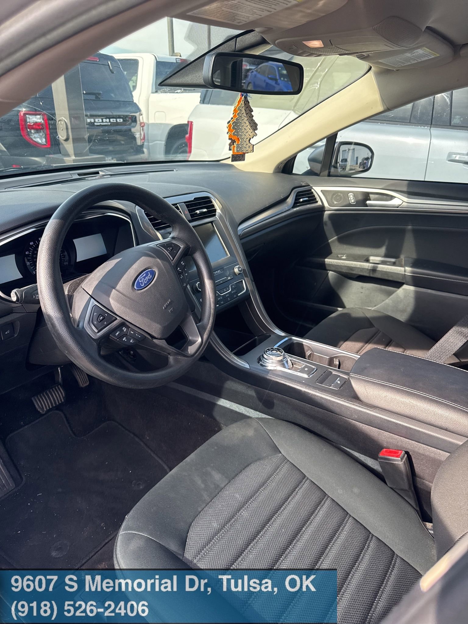 Used 2019 Ford Fusion SE image 5