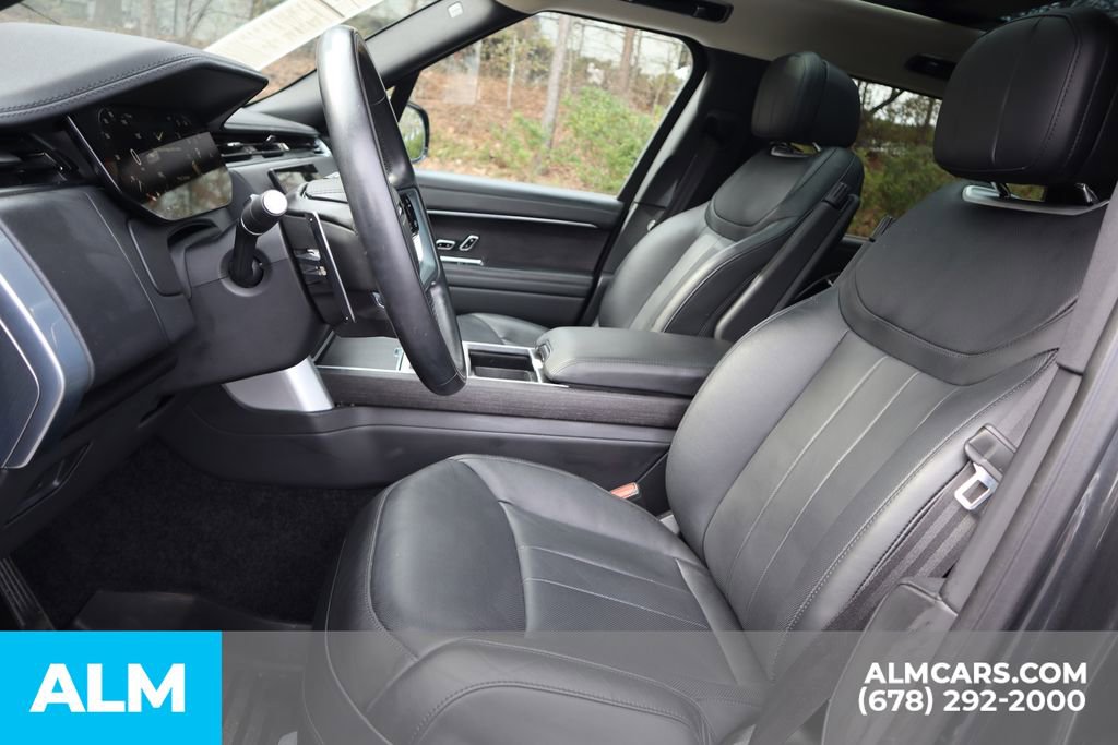 Used 2025 Land Rover Range Rover Long Wheelbase SE image 16